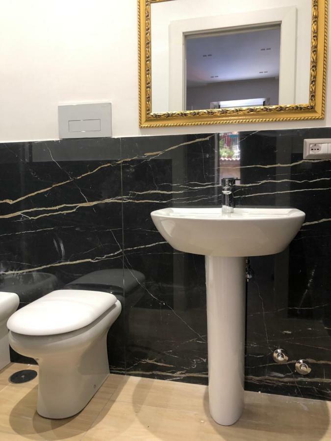 Nsh Apparthotel, Napoli Centro 외부 사진